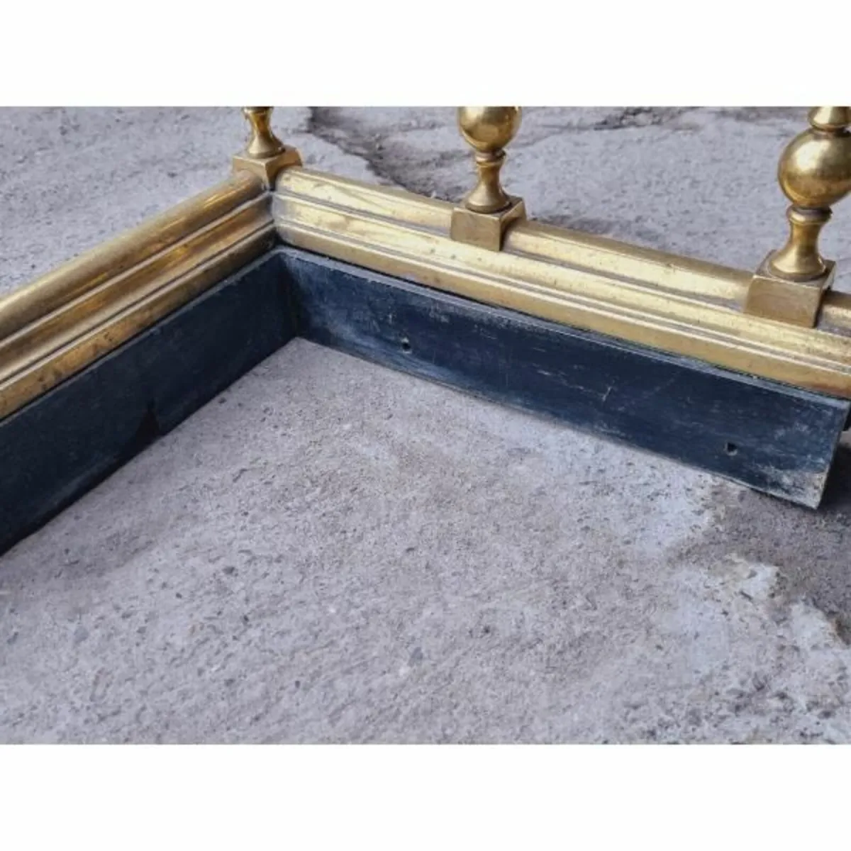 Brass Fire Fender KAS720 - Image 4