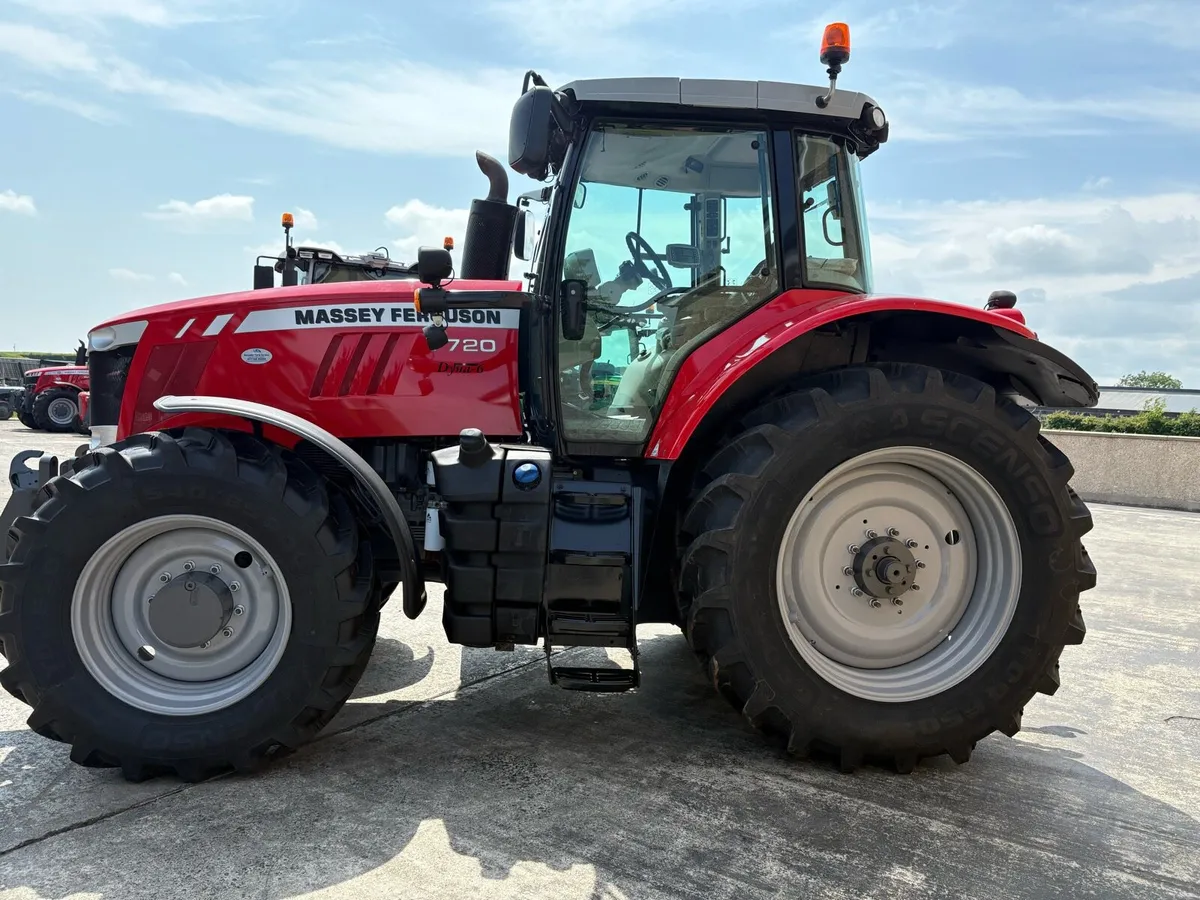 Massey Ferguson 7720 - Image 2