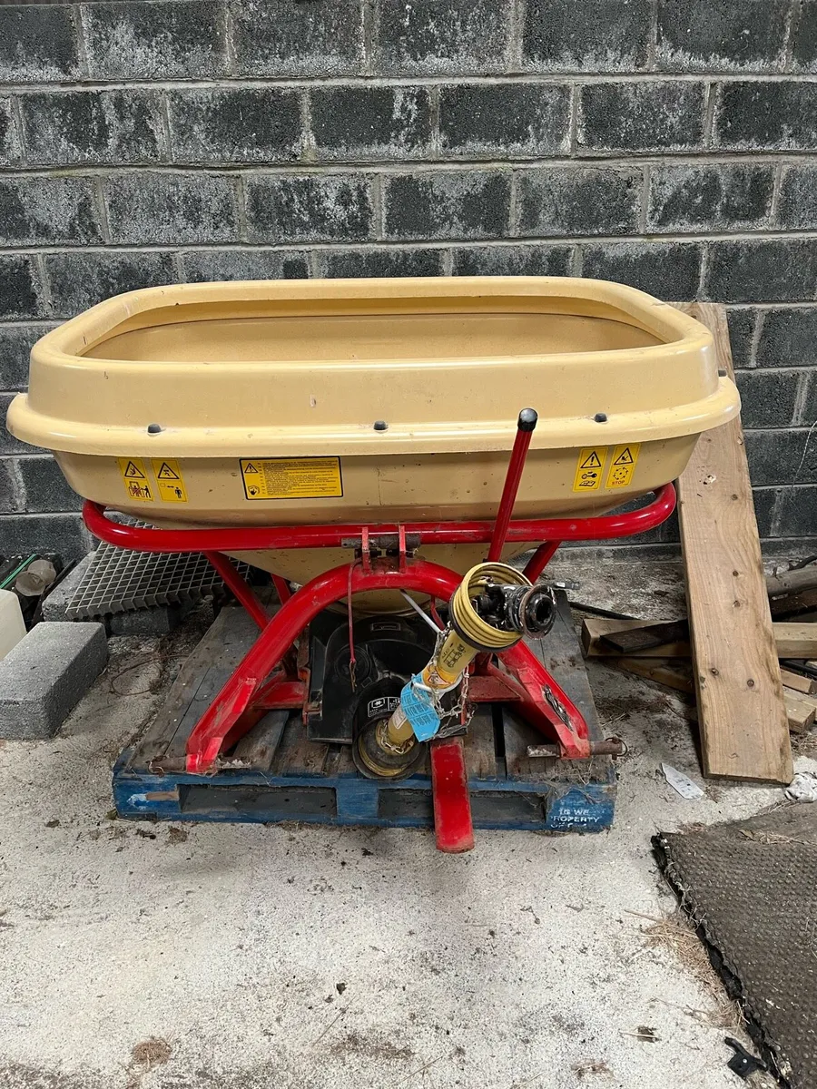 Vicon Wagtail Spreader - Image 1