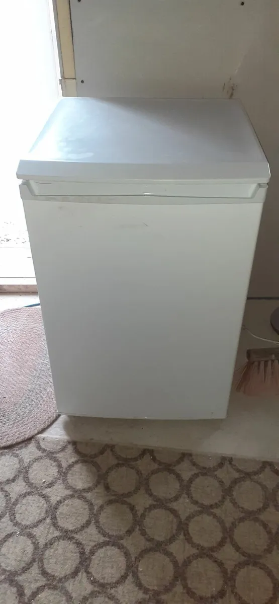 Fridge freezer - Image 2