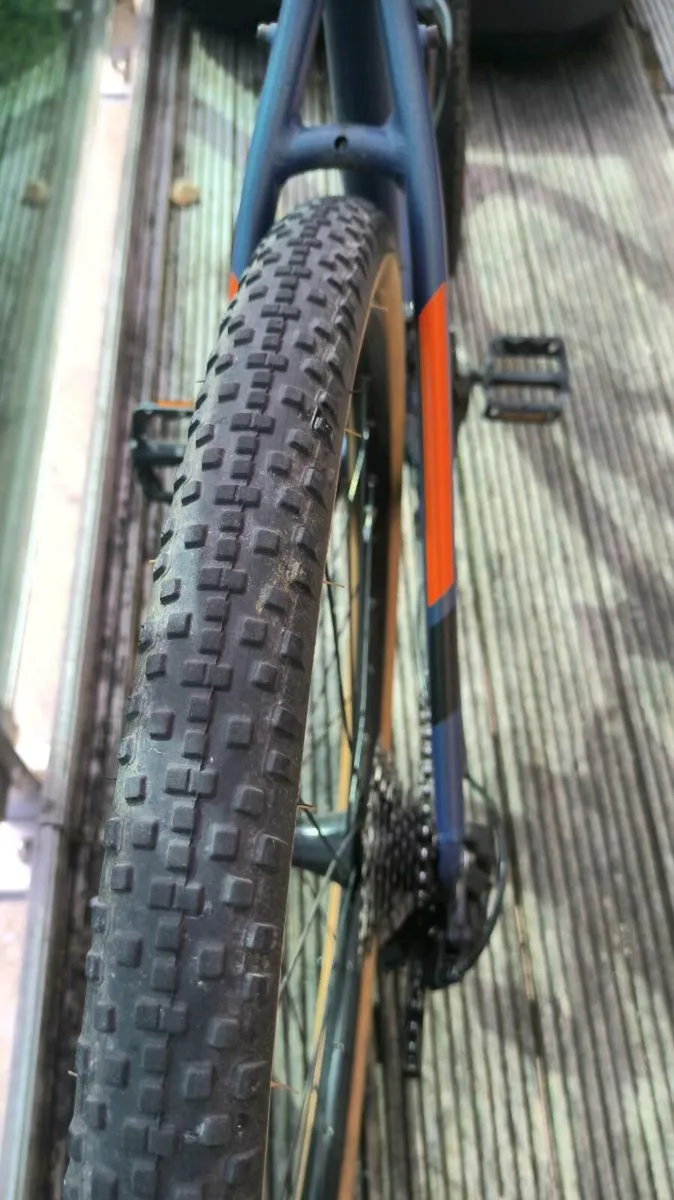 Gravel Bike Size L - Image 4