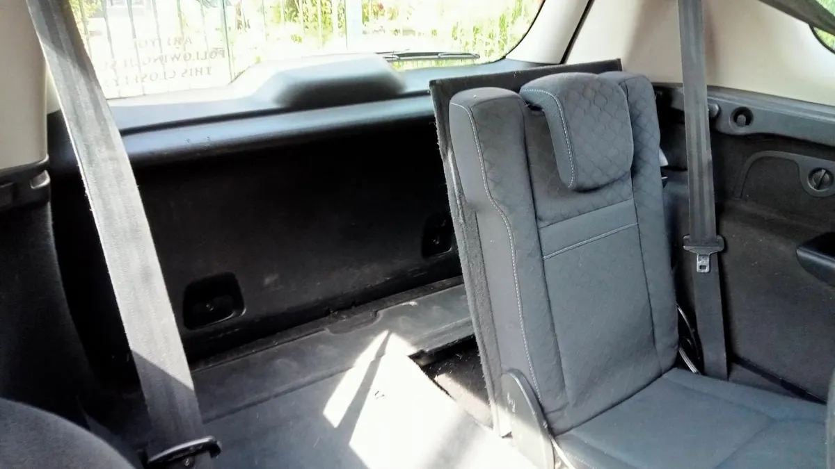 Renault Grand Scenic 2010 - Image 4