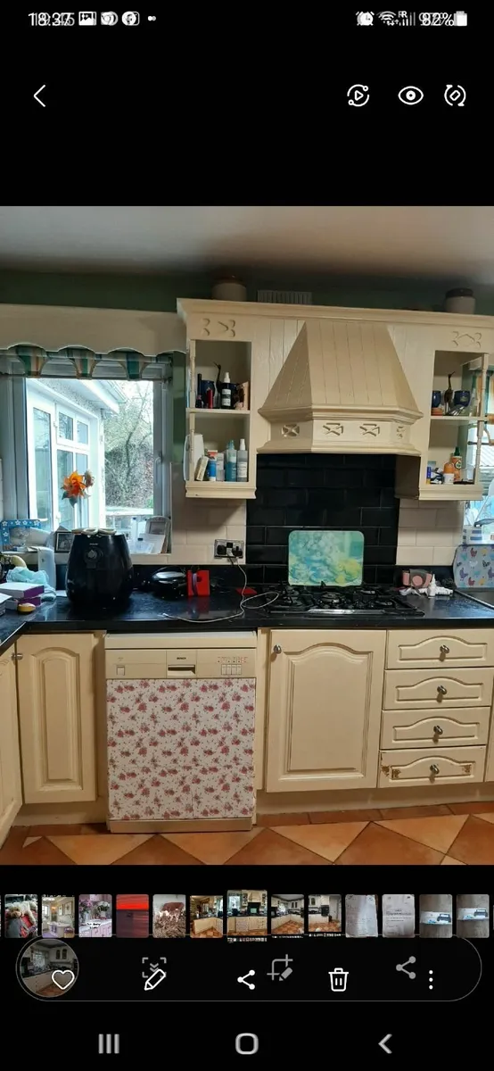Kitchen - Image 3