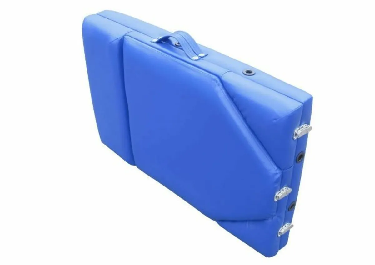 Plus Folding Massage Table - Image 2