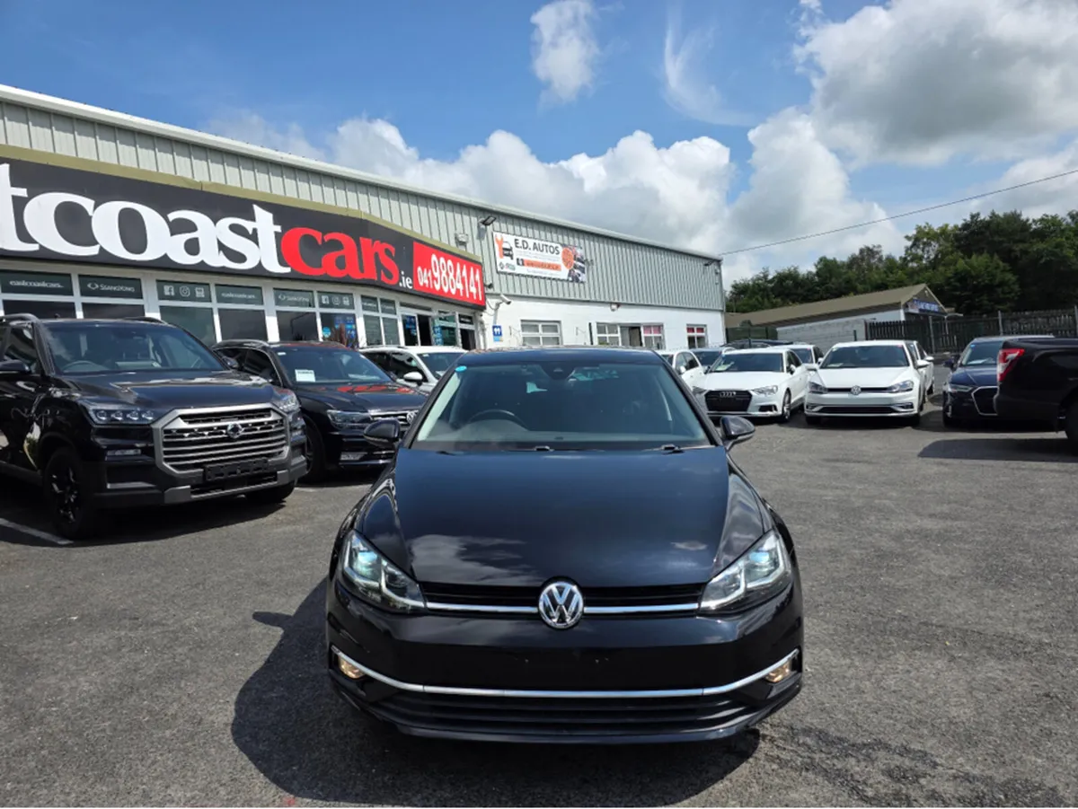 Volkswagen Golf 1.2  TSI NAVI VIRTUAL CLOCKS ANDRO - Image 2