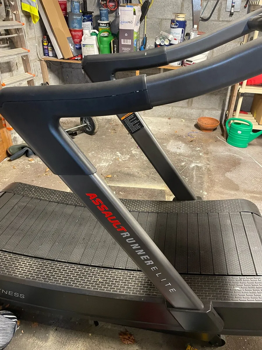 Assault Runner Elite Treadmill - Image 1