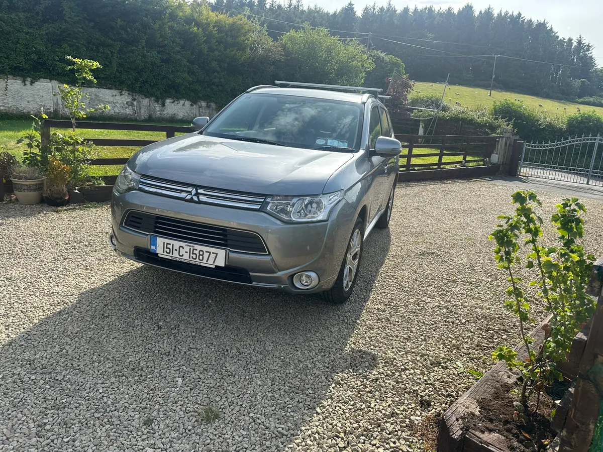 Mitsubishi Outlander 2.0 PHEV 4x4 - Image 4