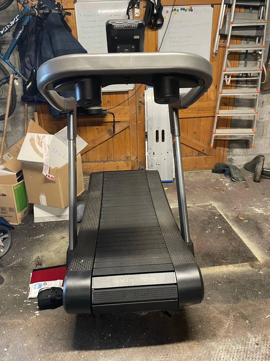 Assault Runner Elite Treadmill - Image 3
