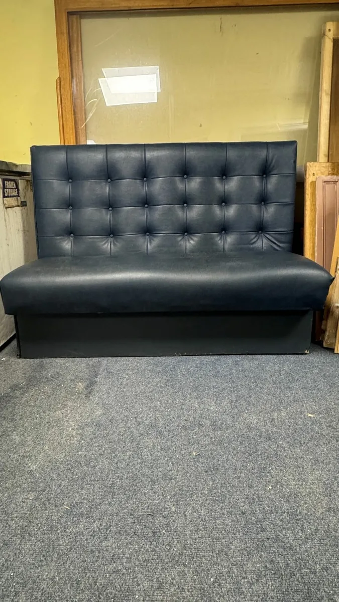 Pub Couch