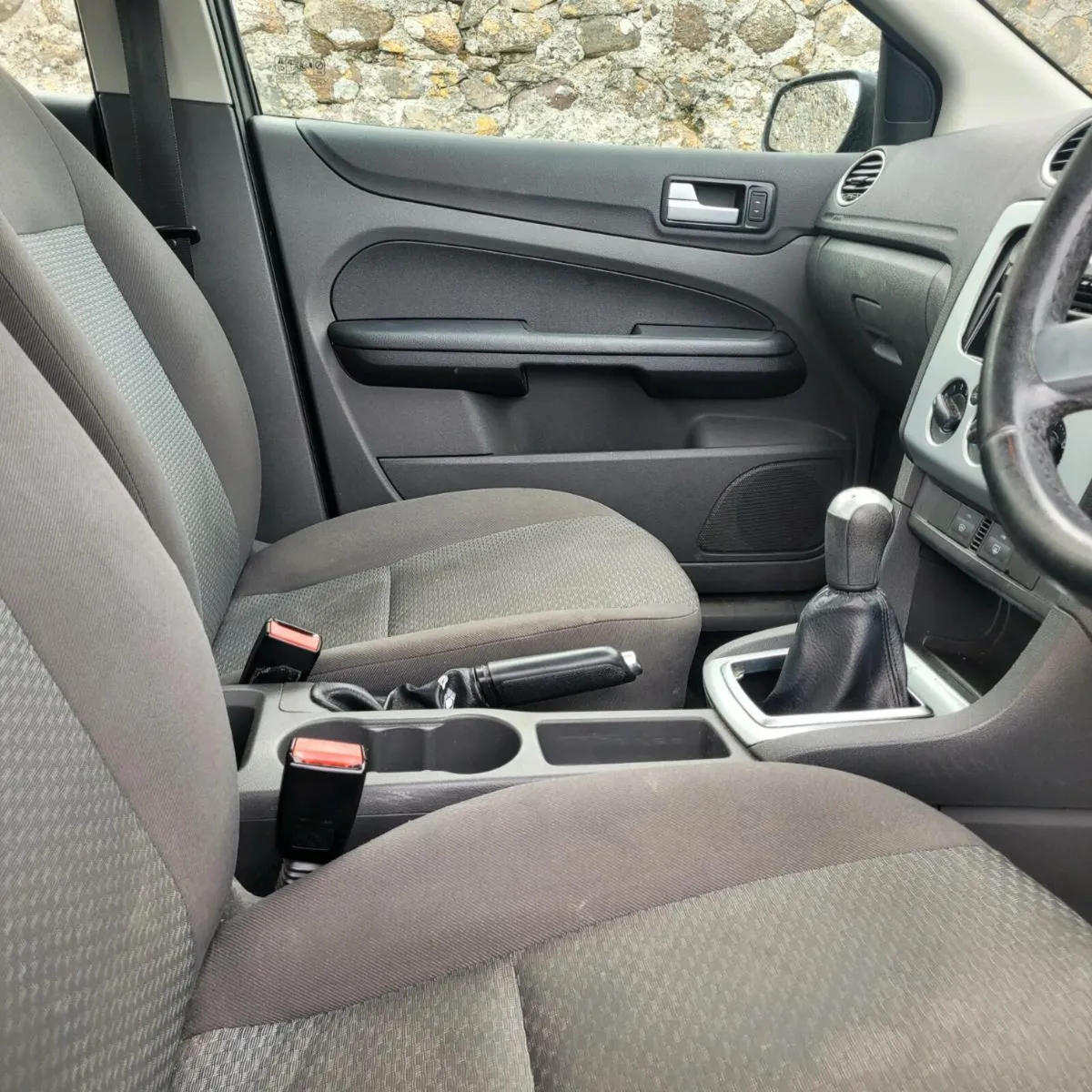 Ford focus 1.4 petrol - Image 2