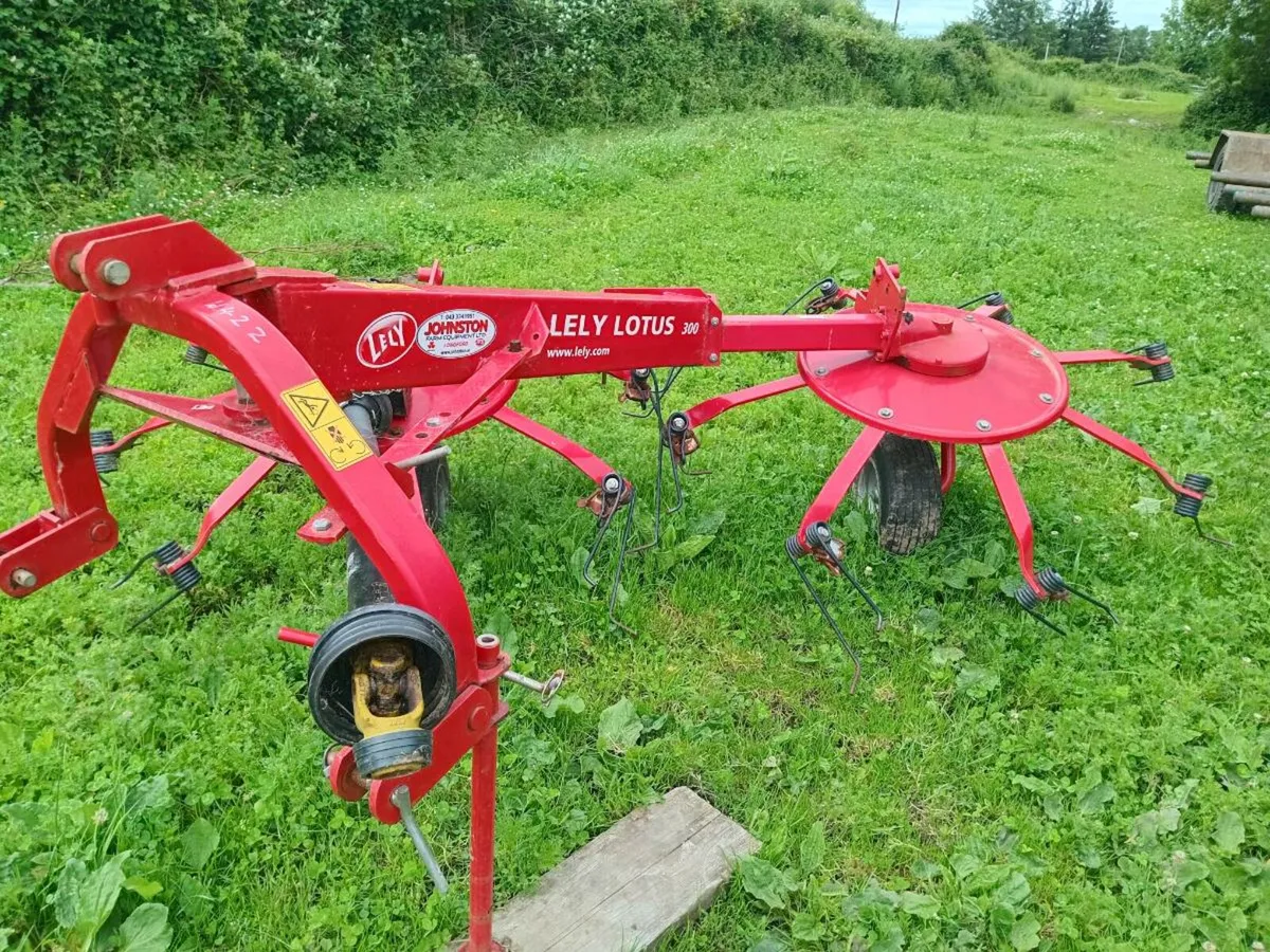Lely lotus 300 - Image 1