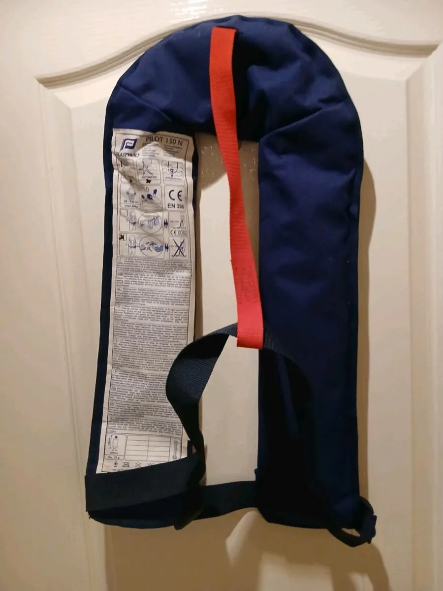 Yamaha Life Jacket - Image 2