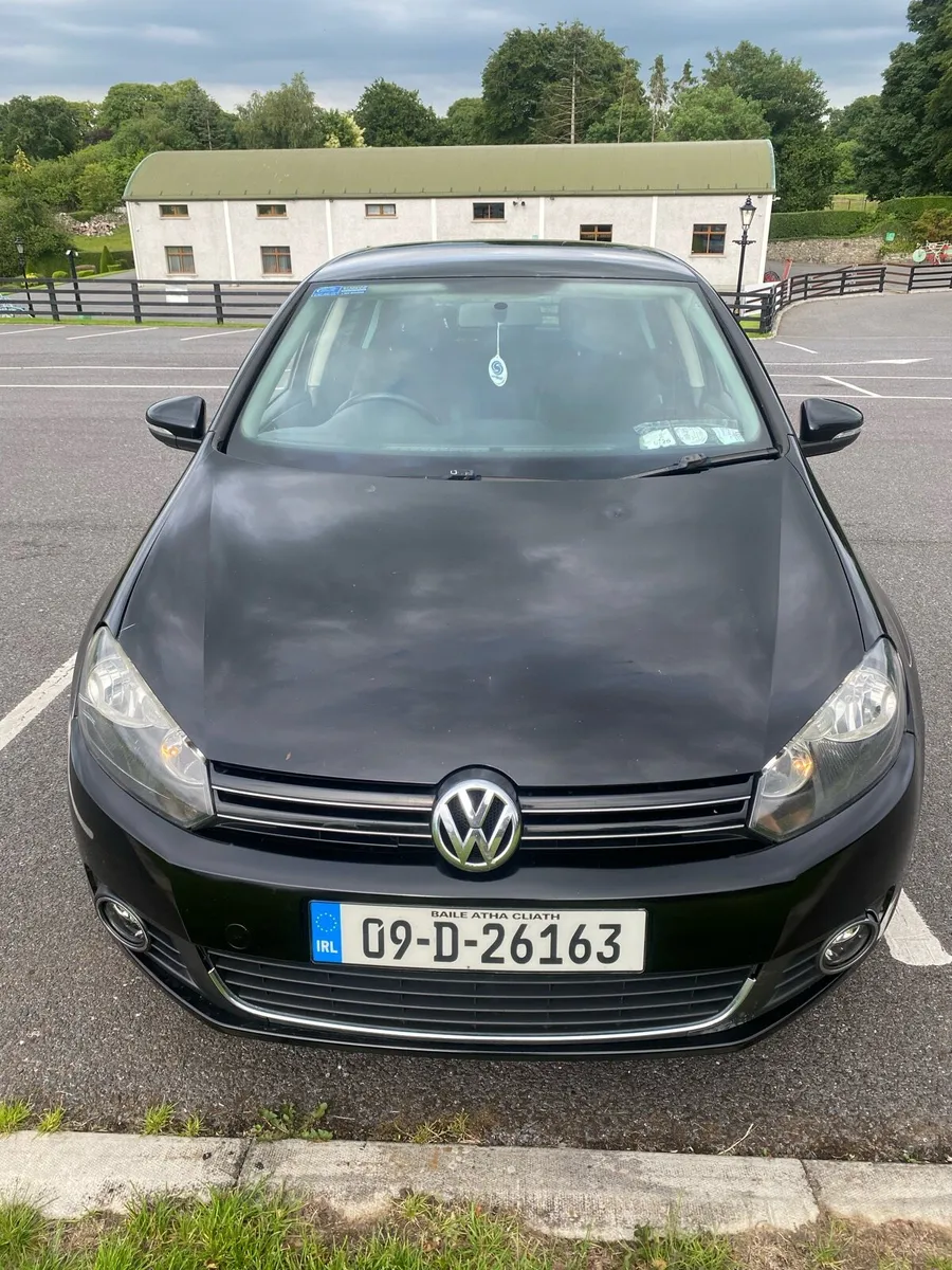 Volkswagen Golf 2.0L TDI Highline - Image 1