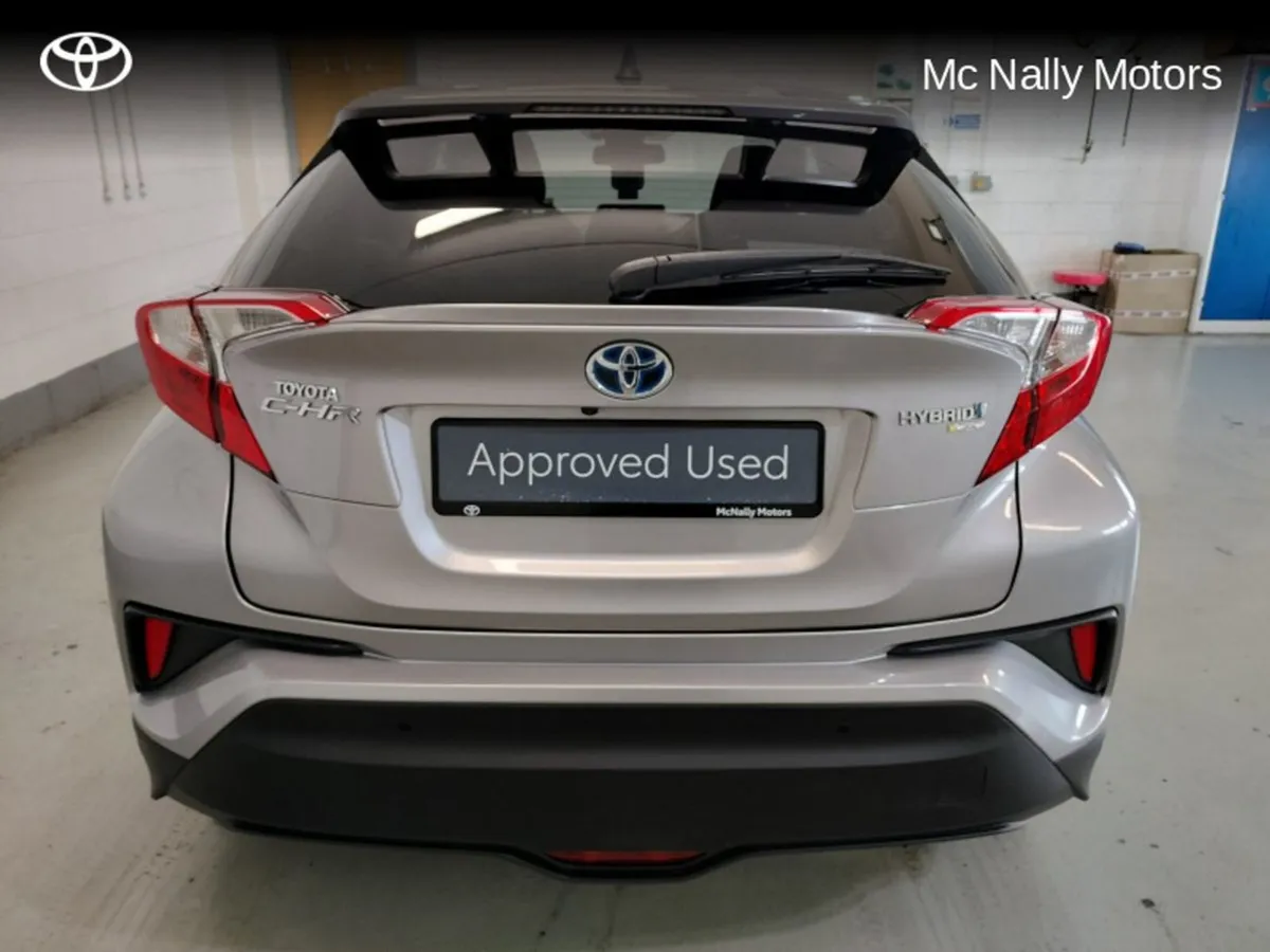 Toyota C-HR Hybrid SOL TOP Spec Low KMS 1 Owner - Image 4