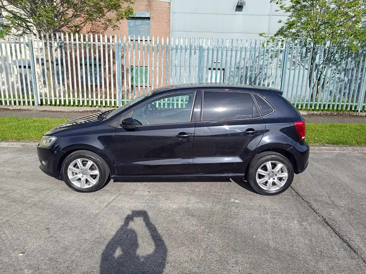 Volkswagen Polo 2013 Automatic (Low Mileage 56k km - Image 4