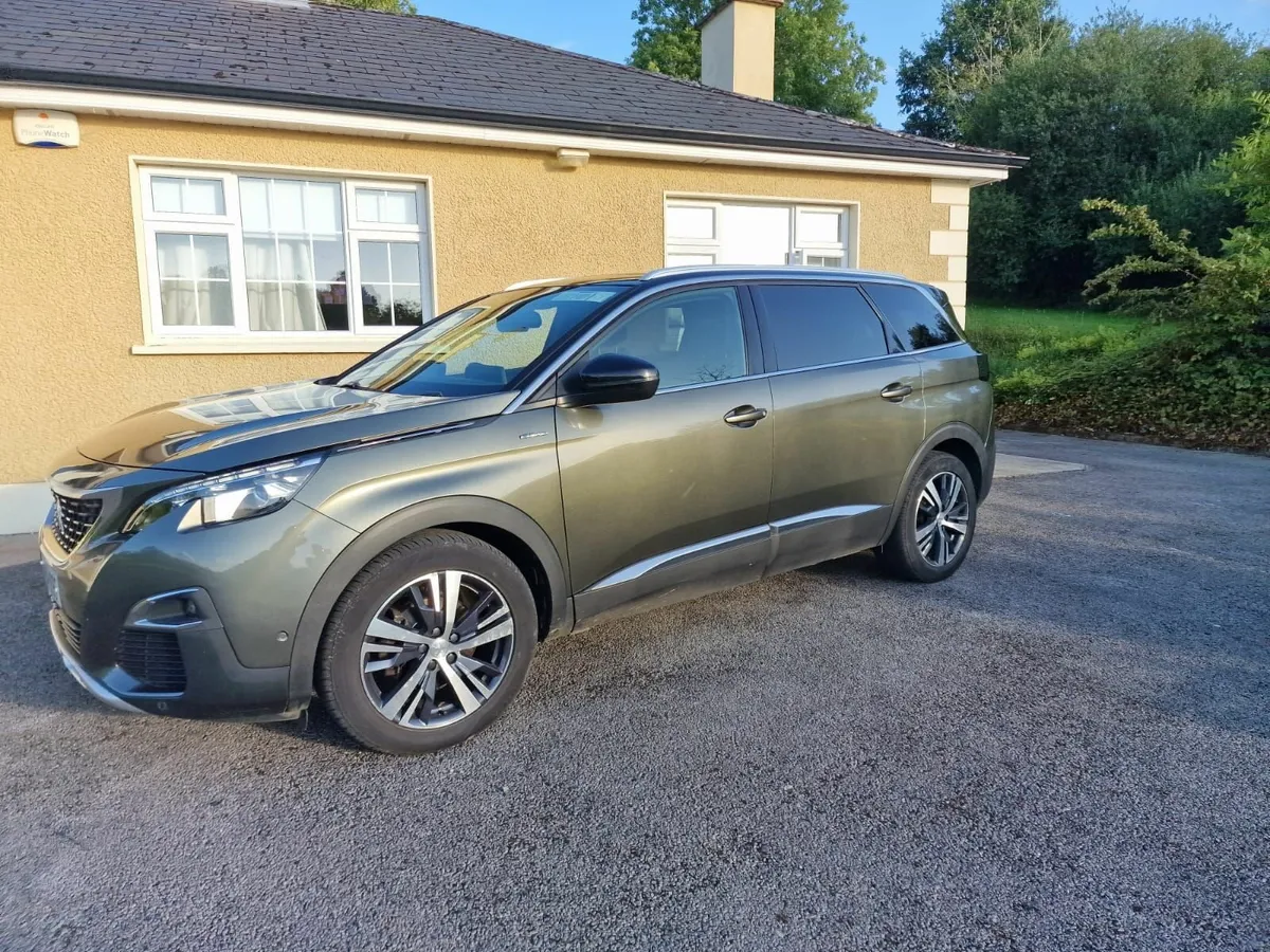 Peugeot 5008 2018 - Image 2