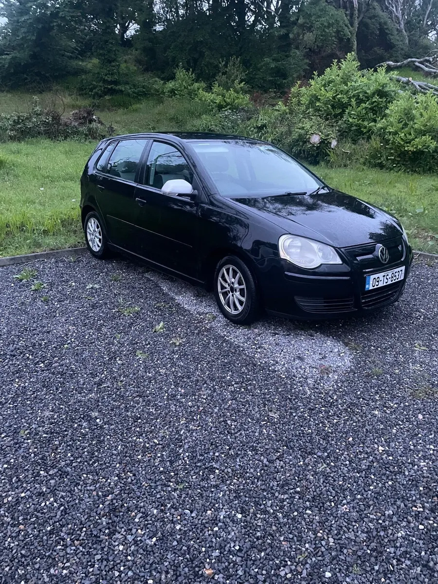 Volkswagen Polo 2009 - Image 1