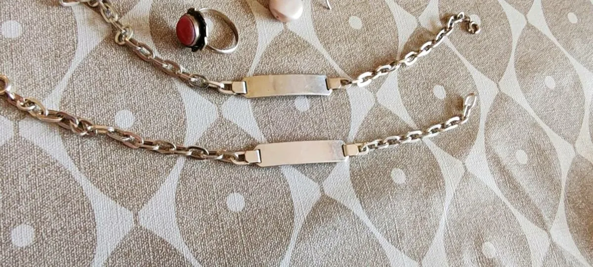 Silver earrings, rings, bracelets etc - Image 3