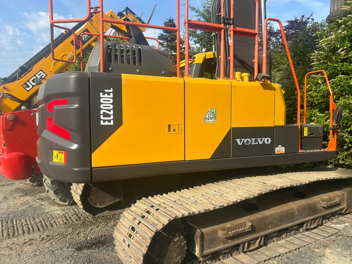 2021 Volvo ec200el (4600 hours) - Image 2