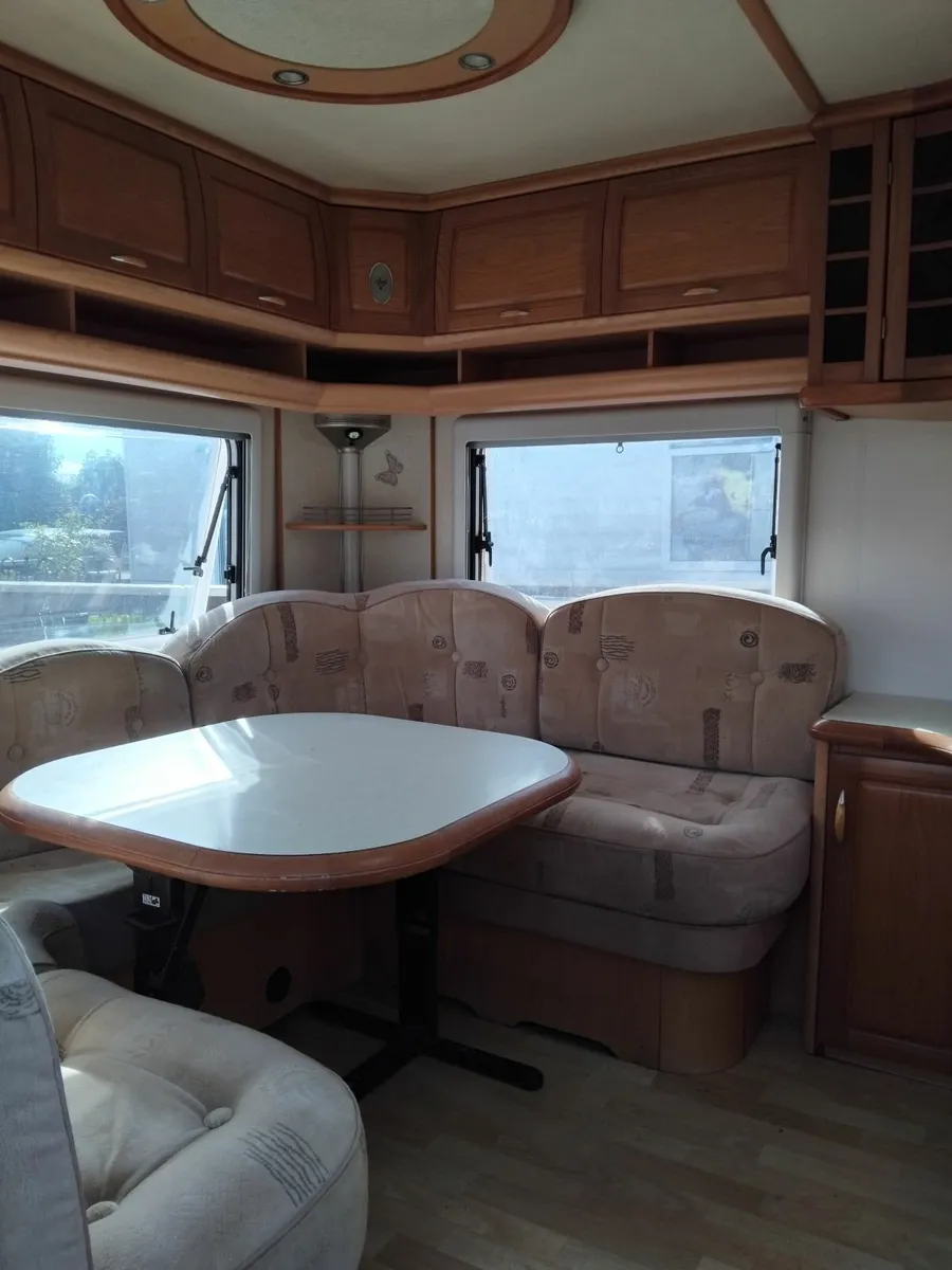 Caravan - Image 3