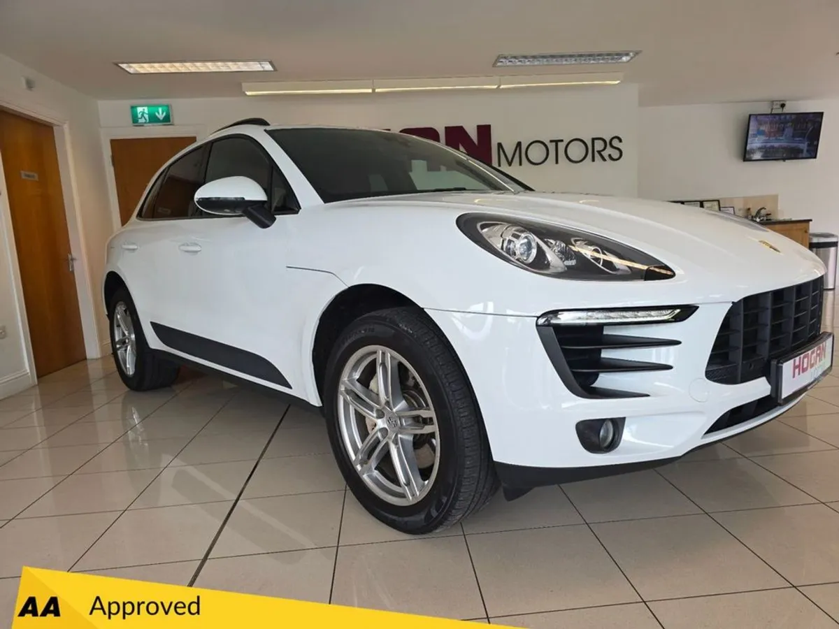 Porsche Macan S Diesel 4DR Automatic - Image 1