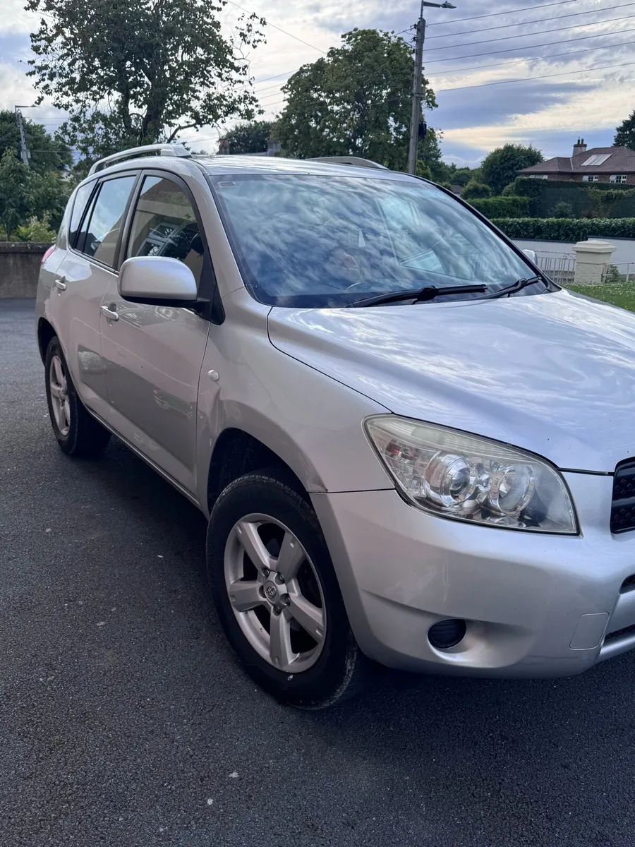 Toyota RAV4 - Image 3