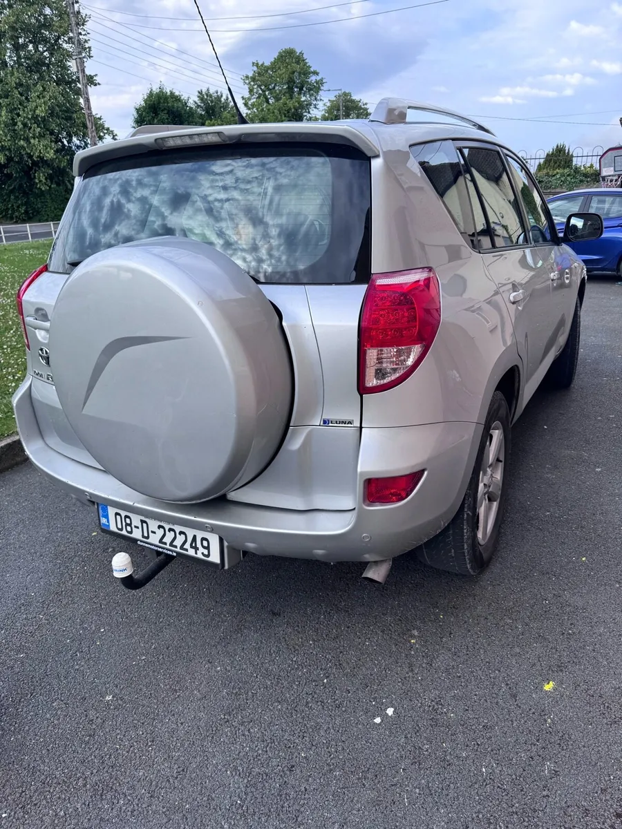 Toyota RAV4 - Image 4