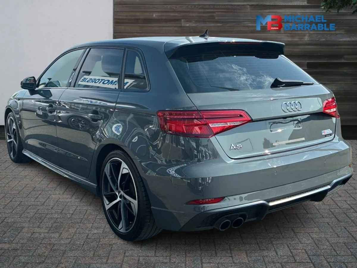 Audi A3 1.4 Auto S-line  black Edition - Image 4