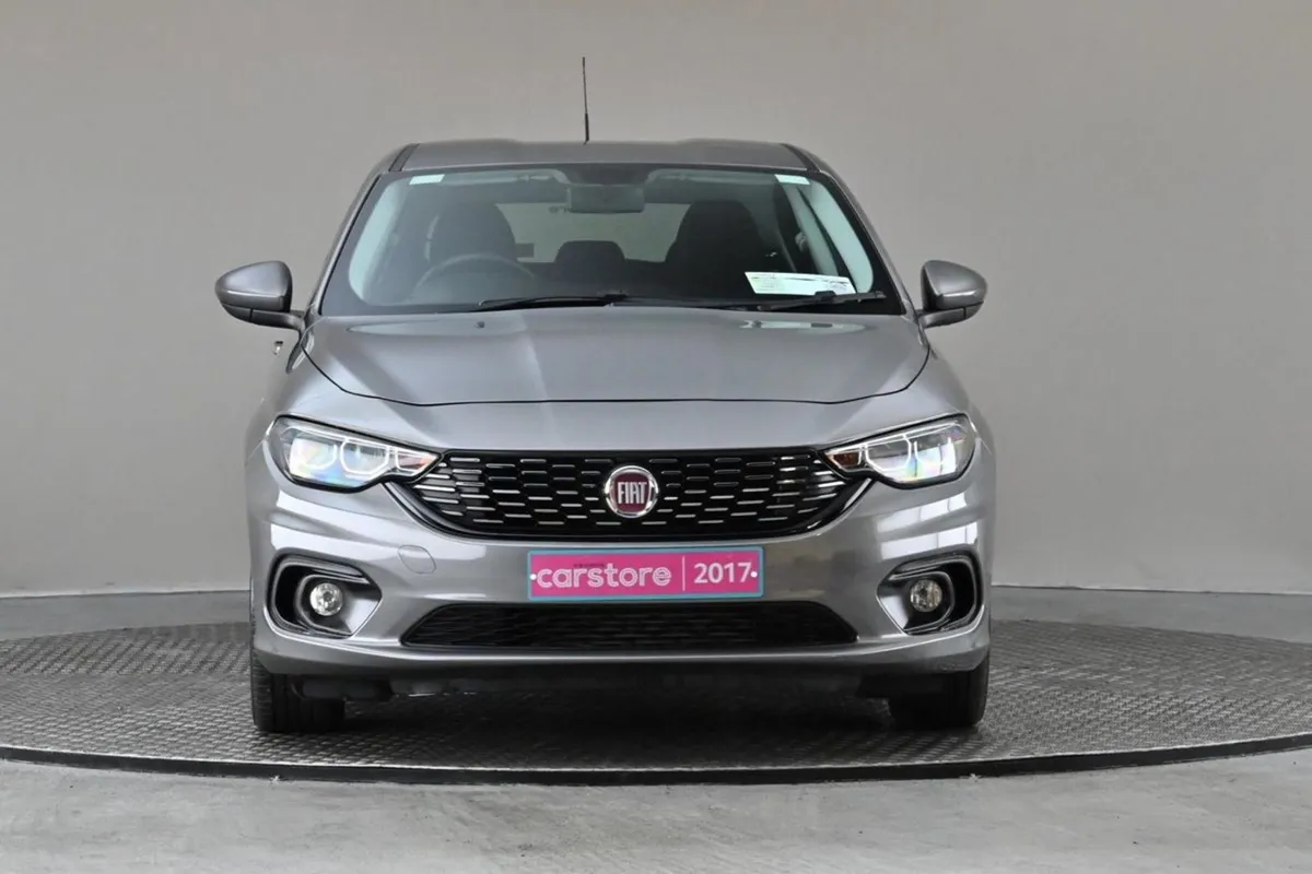 Fiat Tipo 1.3 95bhp 5spd Easy  rear Park Sensors - Image 2