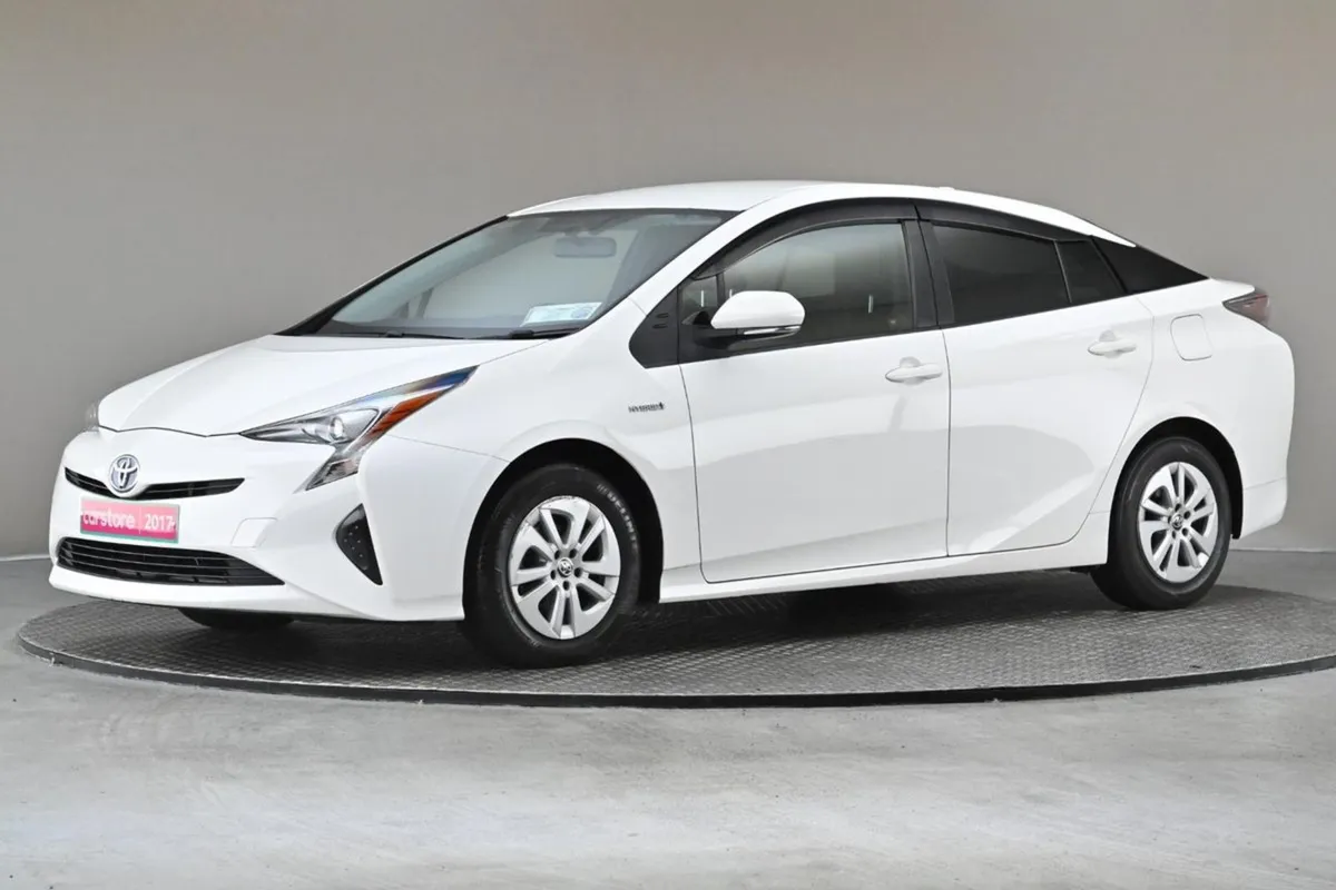 Toyota Prius 1.8 Hybrid  reverse Cam privacy Glas - Image 4