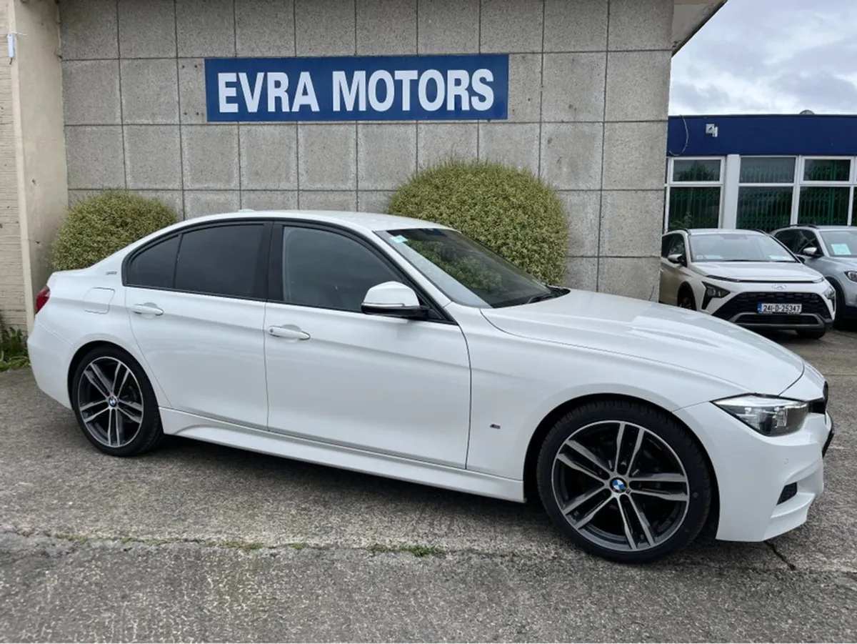 BMW 3 Series 330e M-sport Shadow Line 2.0 Petrol - Image 3