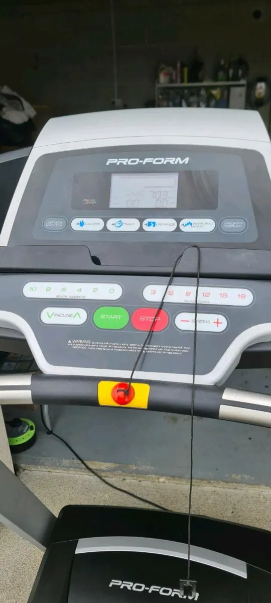 Proform 650 treadmill. - Image 1