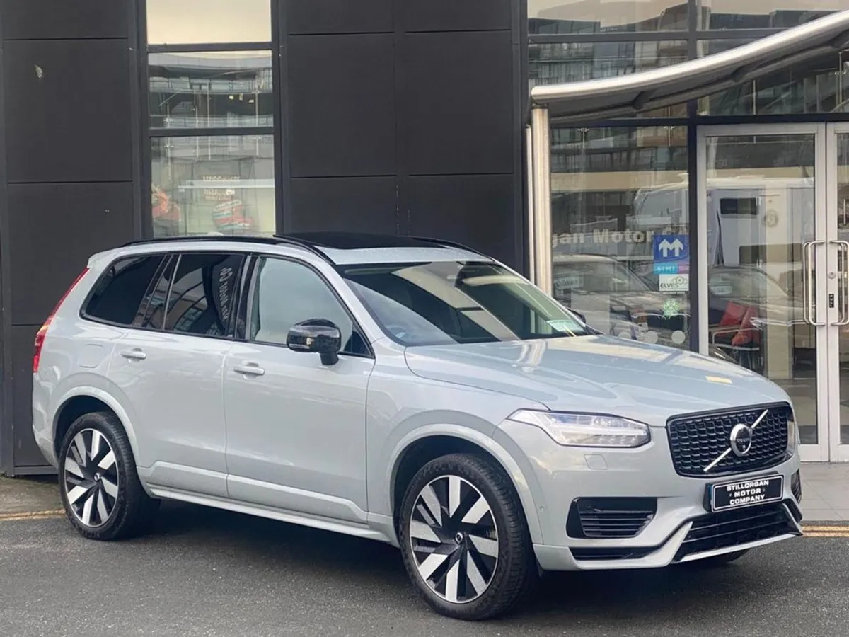 Volvo XC90 T8 Dark Plus Recharge AWD Auto (phev) - Image 1