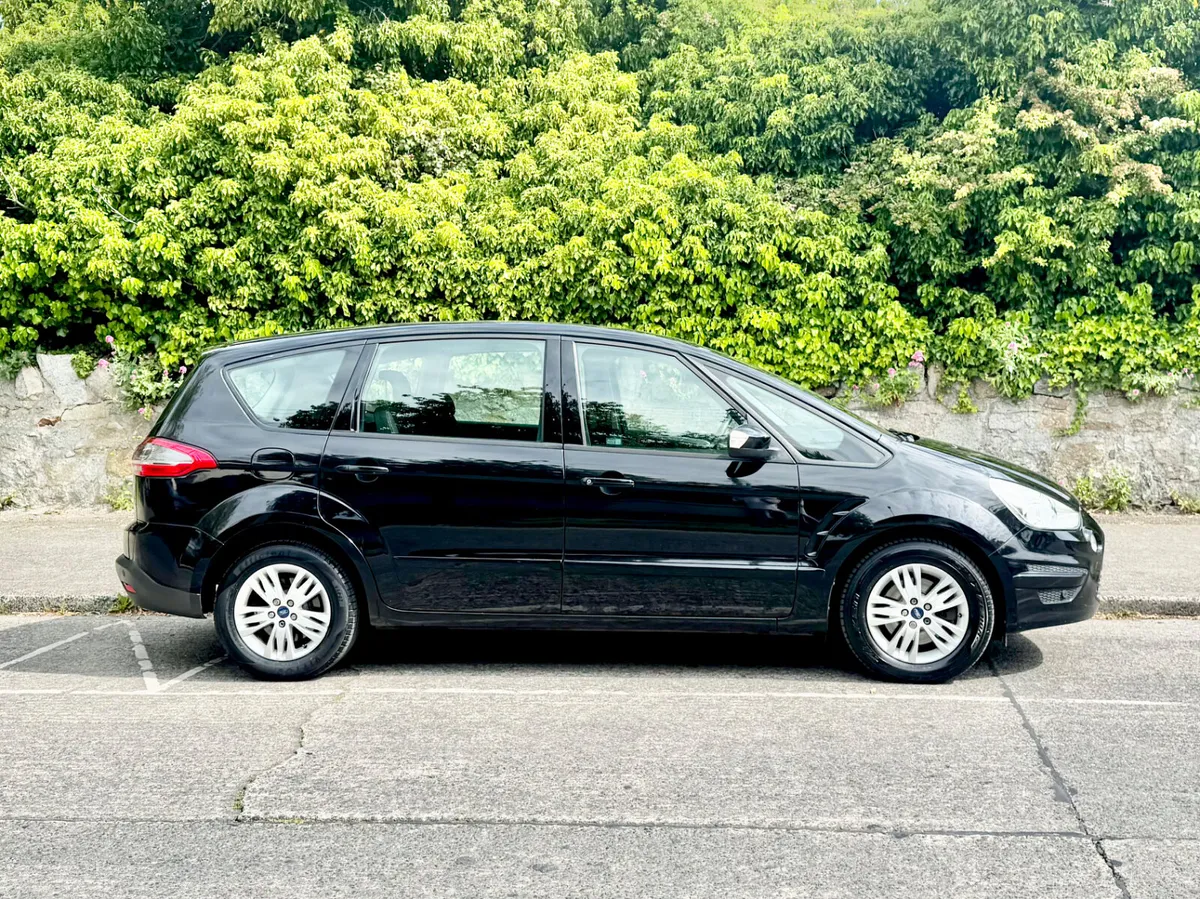 Ford S-Max 2014!! LOW MILES 67K !!!! - Image 3