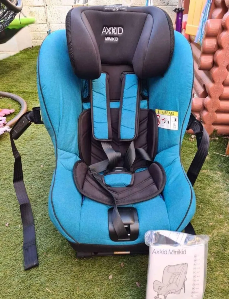 Axkid Minikid 2.0 RWF Car Seat 9-25kg - Image 3