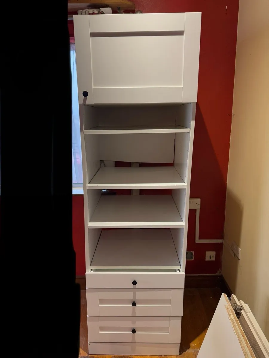 Kitchen Airbnb cabinet unit - Image 1