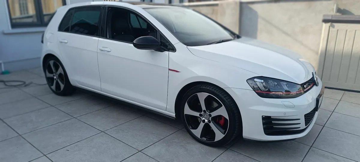 VW Golf Gti 2017 Auto Low KMS NCT 2027 Irish car - Image 3