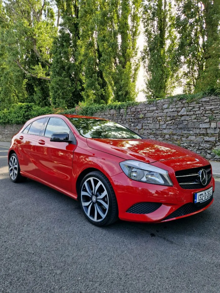 MERCEDES BENZ A180  5 DR AUTO - Image 1