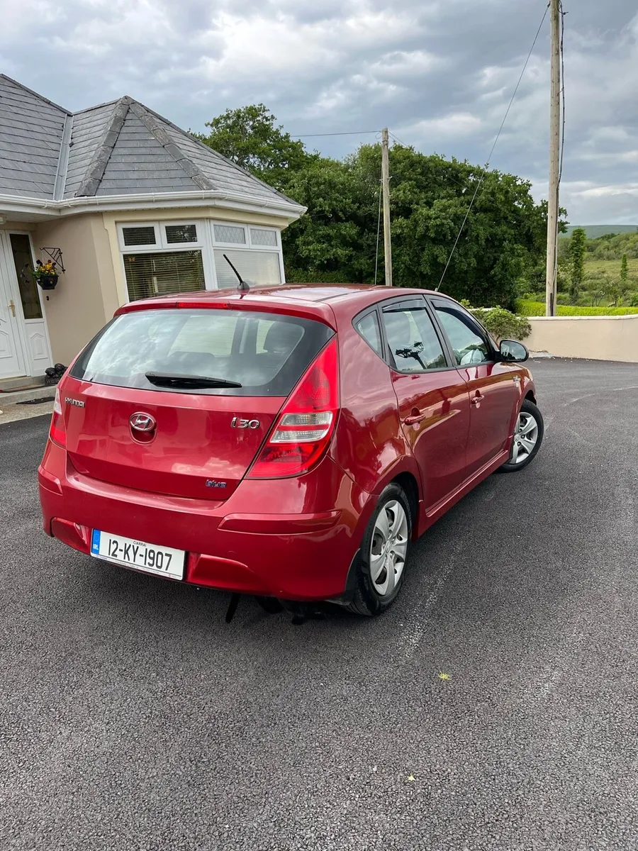 Hyundai i30 - Image 2