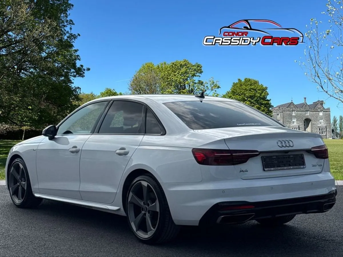 Audi A4 TDI S-line Black Edition - Image 3