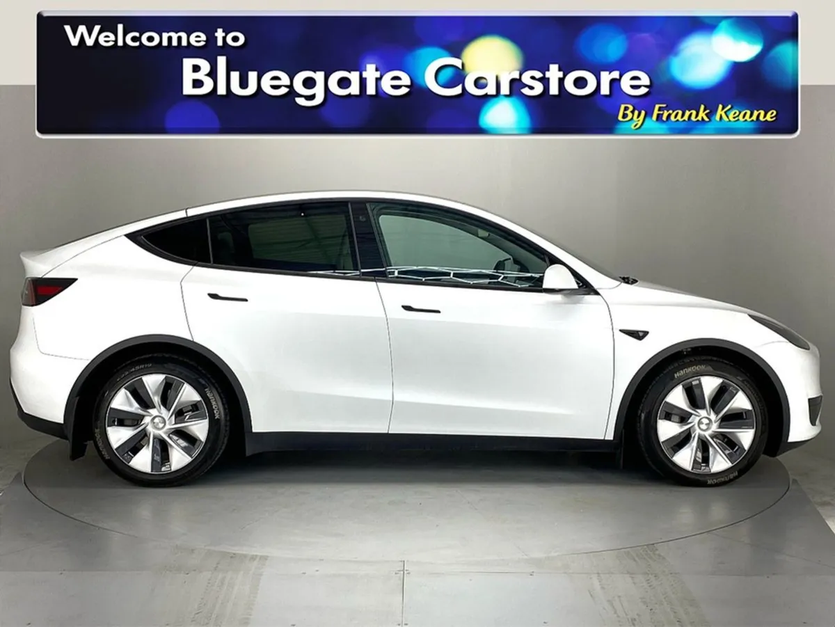 Tesla Model Y Rwd white Leather Interior touchscr - Image 2