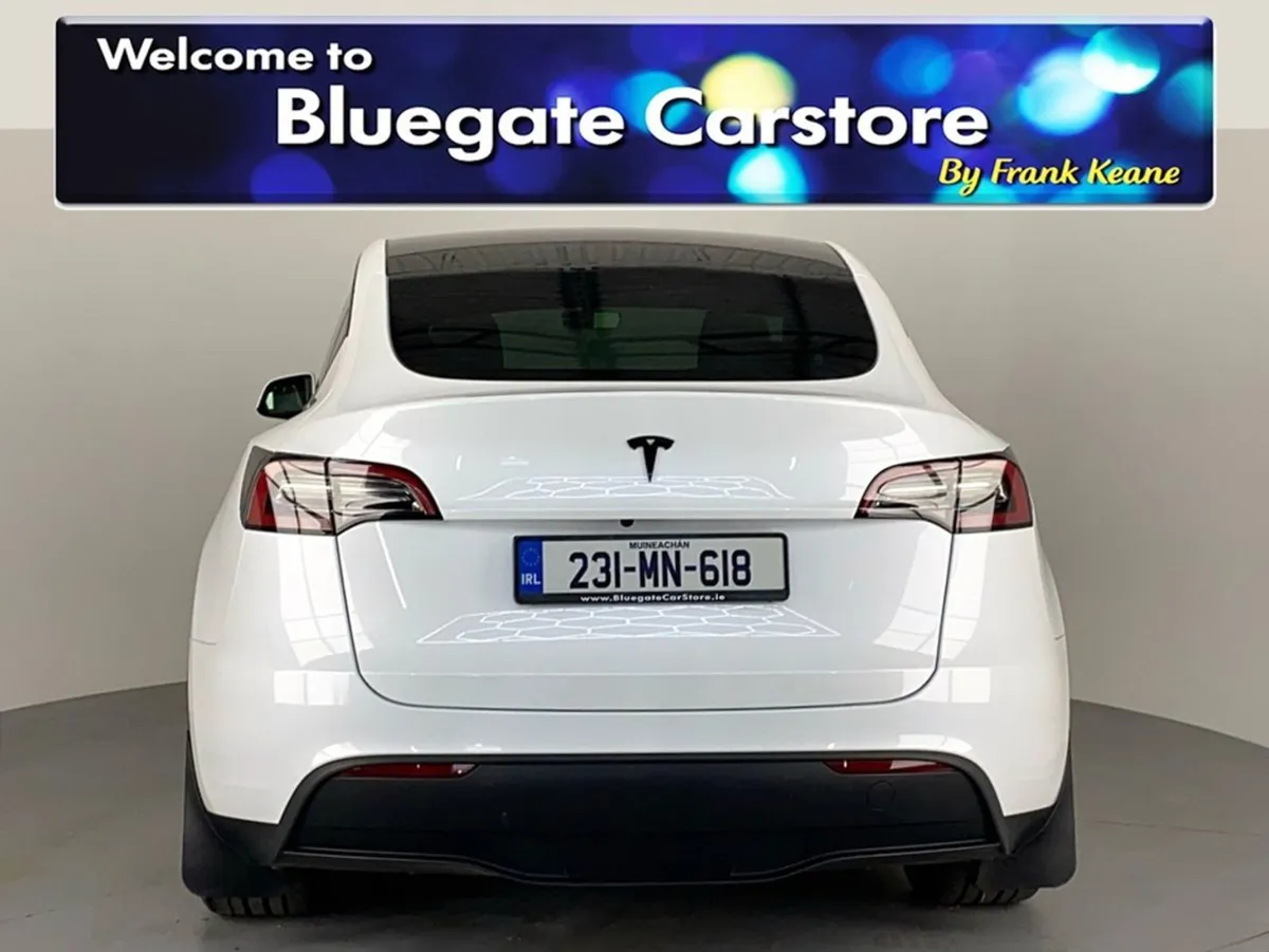 Tesla Model Y Rwd white Leather Interior touchscr - Image 3