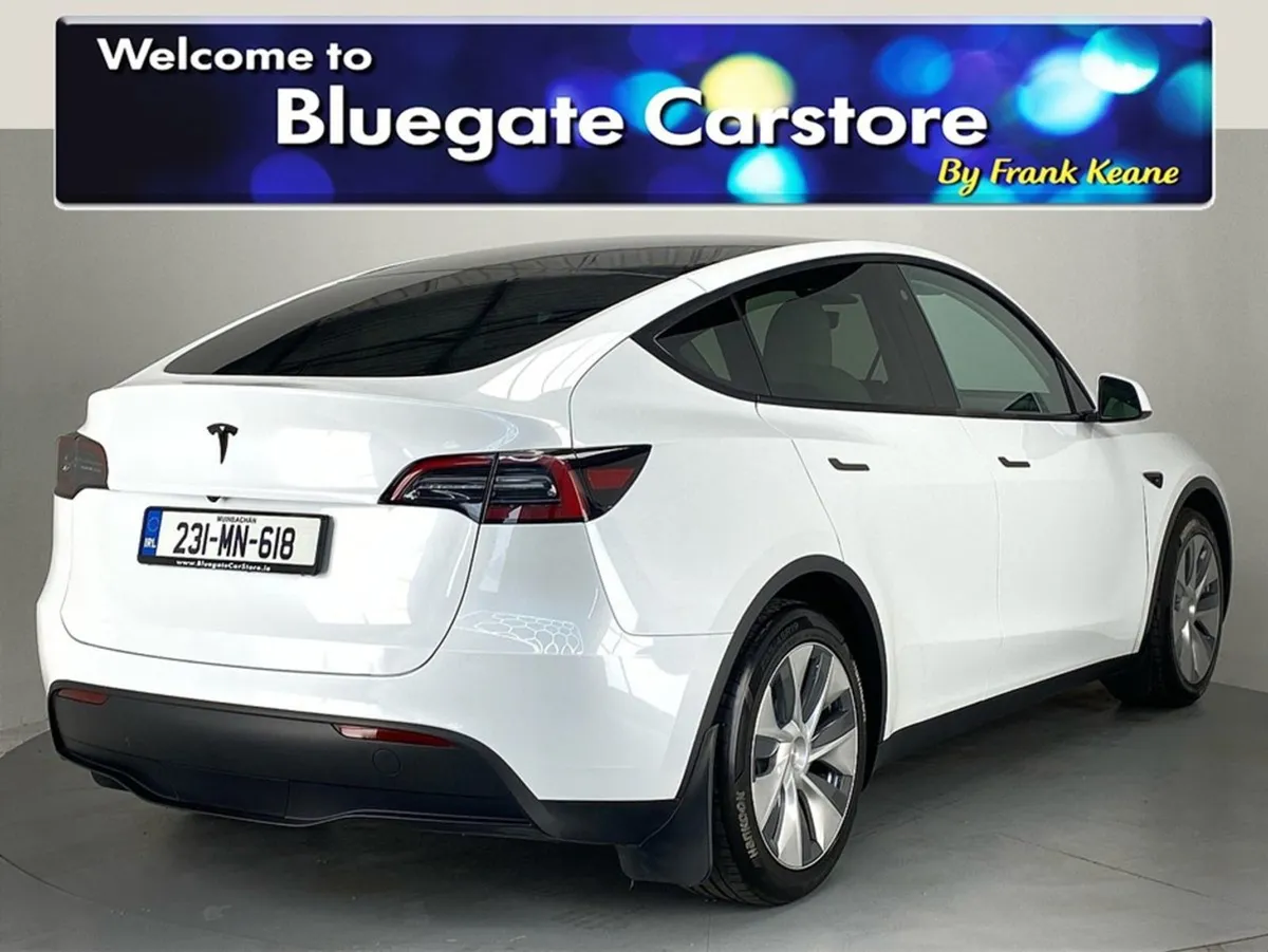 Tesla Model Y Rwd white Leather Interior touchscr - Image 4