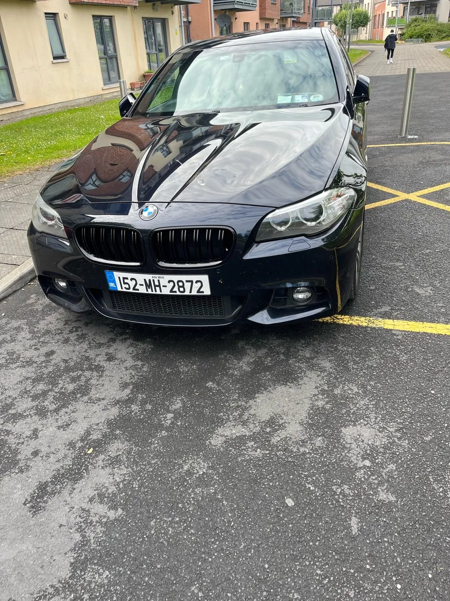 BMW 5-Series 2015 - Image 1