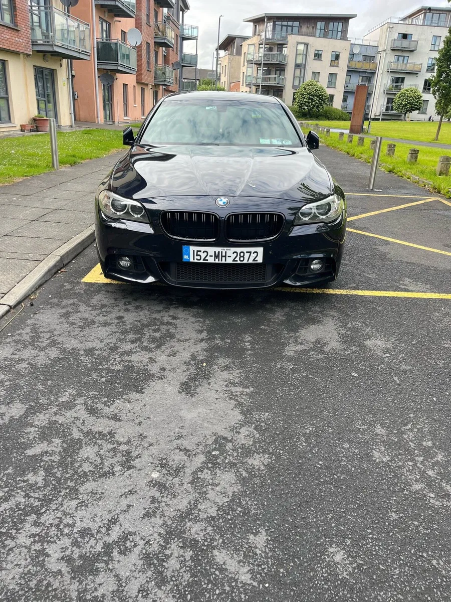BMW 5-Series 2015 - Image 2