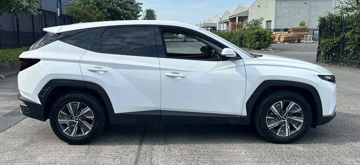 2021 Hyundai Tucson New Model Commercial - Image 3