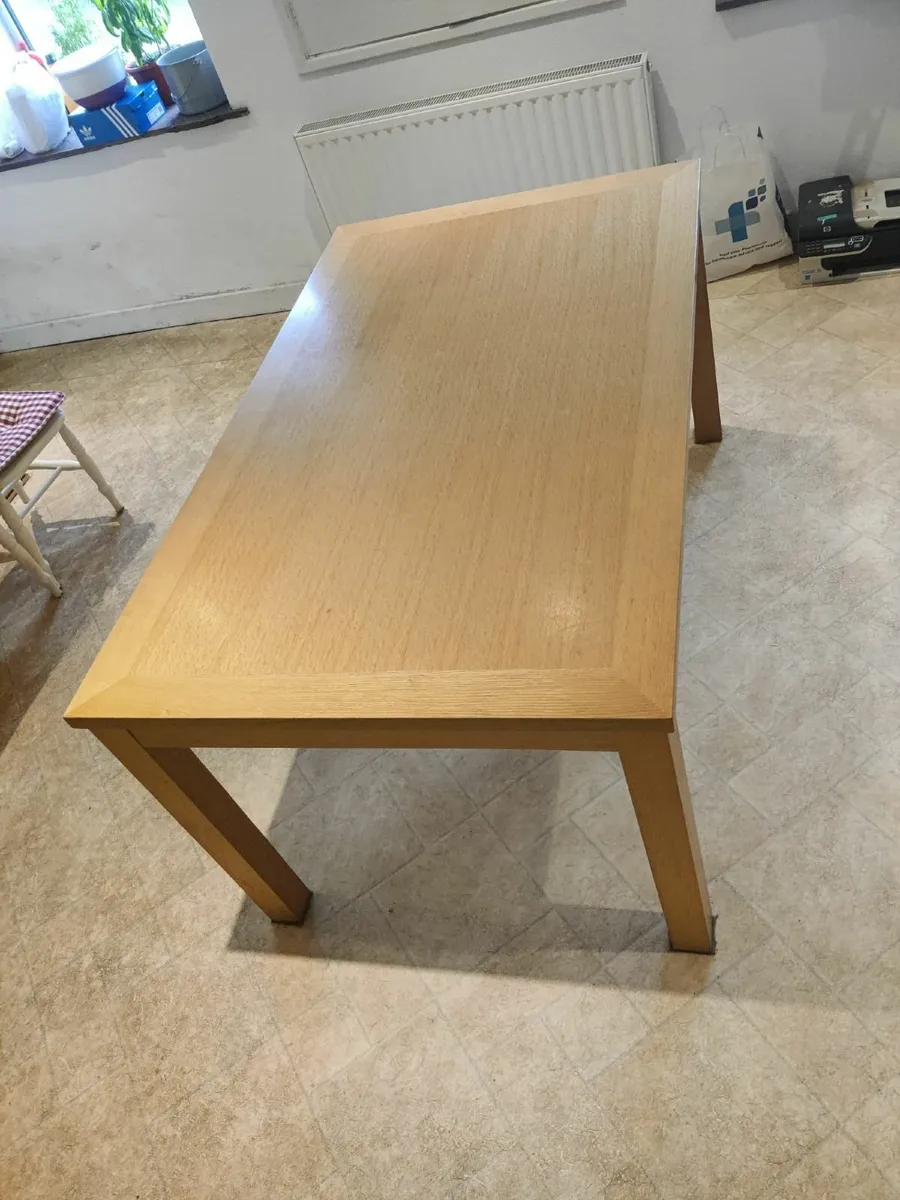 Kitchen table and chairs - Image 4