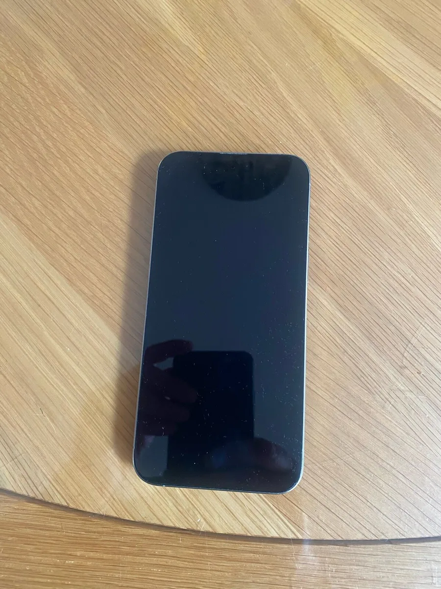 iPhone 15 pro max mint - Image 2