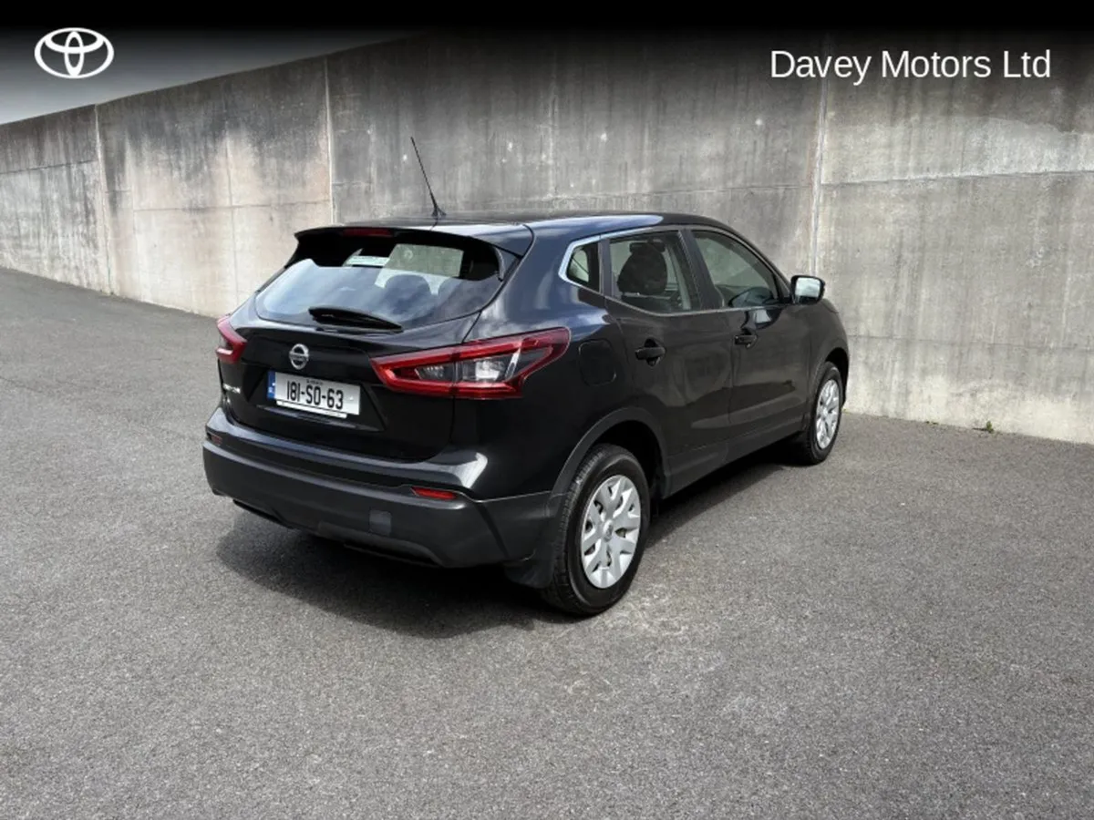 Nissan QASHQAI 1.2 XE 18 4DR - Image 2