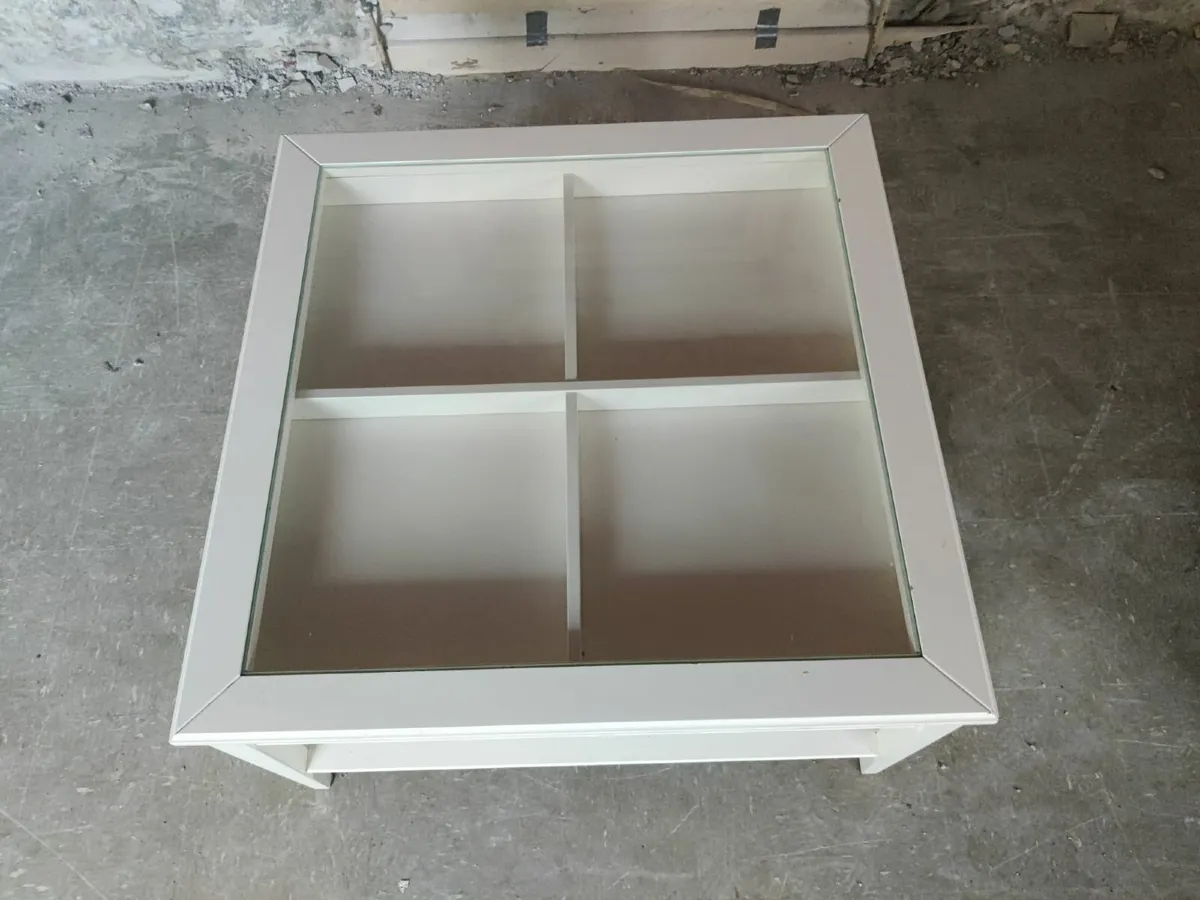 Coffee table - Image 1